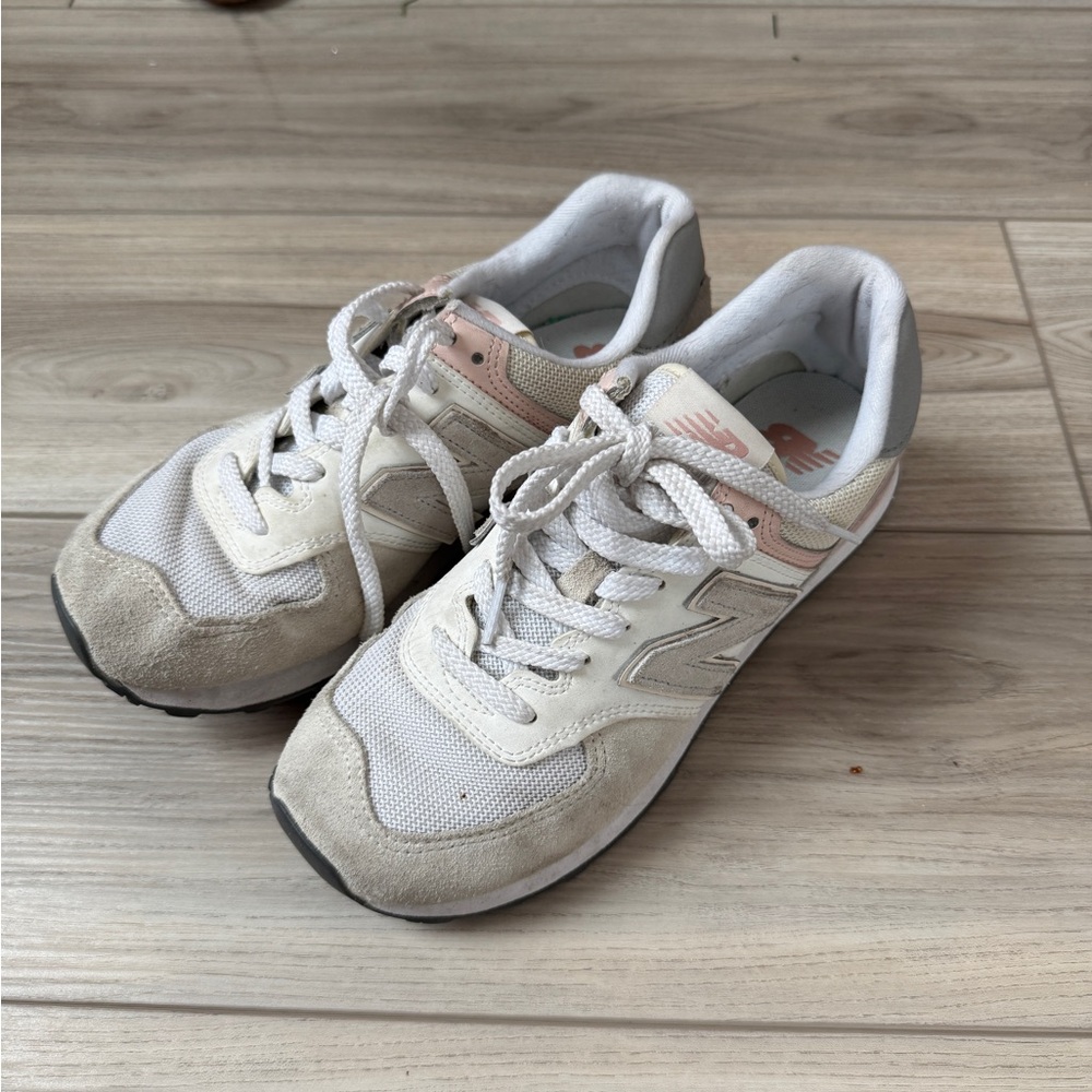 New Balance Women's Beige and Blush Sneakers